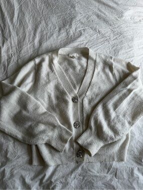 White V‑Neck Cardigan with Crystal Buttons